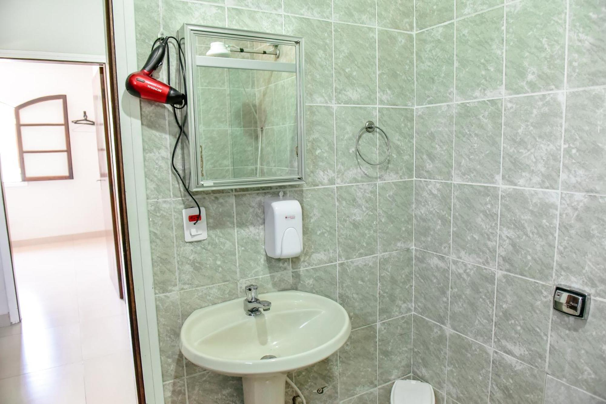 Chales Por Temporada No Villagio Santa Monica, Em Caraguatatuba Room photo